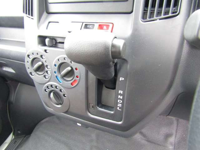 Mazda BONGO TRUCK 2023-09 8917-16