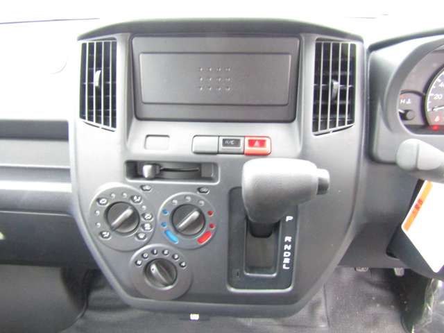 Mazda BONGO TRUCK 2023-09 8917-15
