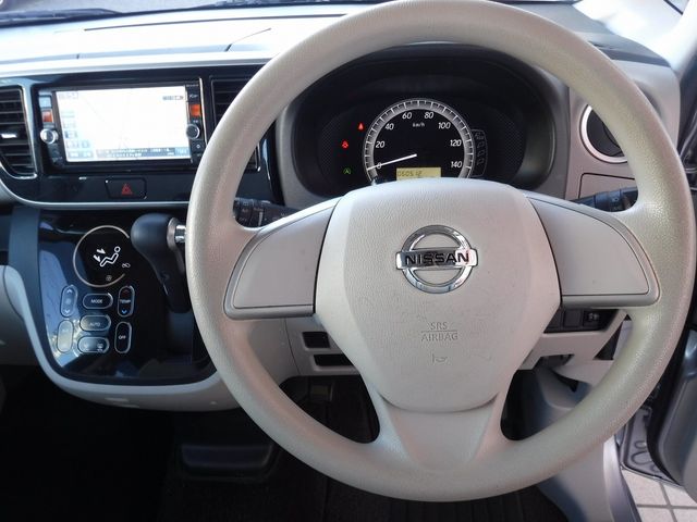 Nissan DAYZ ROOX 2015-01 10710-1