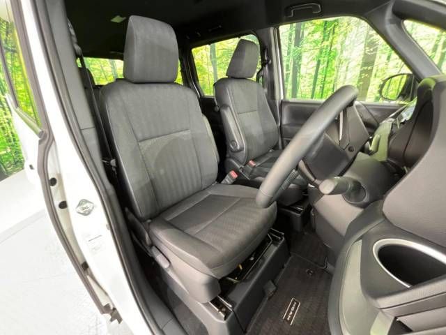 Toyota NOAH 2023-06 187356-7