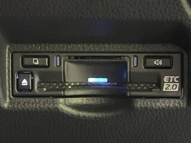 Toyota NOAH 2023-06 187356-5