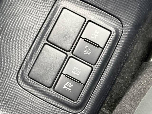 Toyota AQUA 2019-03 11506-7