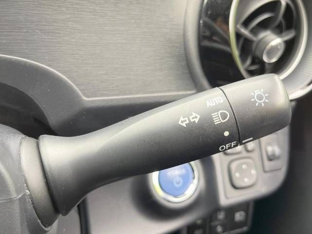 Toyota AQUA 2019-03 11506-8