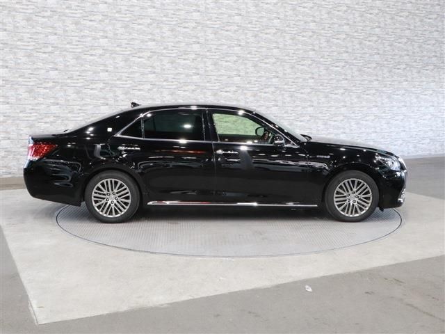 Toyota CROWN MAJESTA 2014-12 17344-6