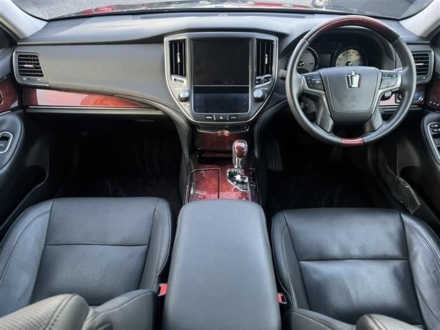 Toyota CROWN MAJESTA 2014-12 17344-11