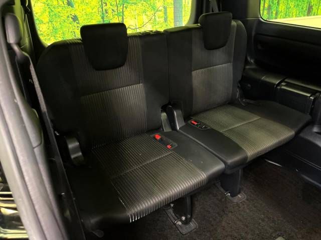 Toyota VOXY 2018-10 13807-10