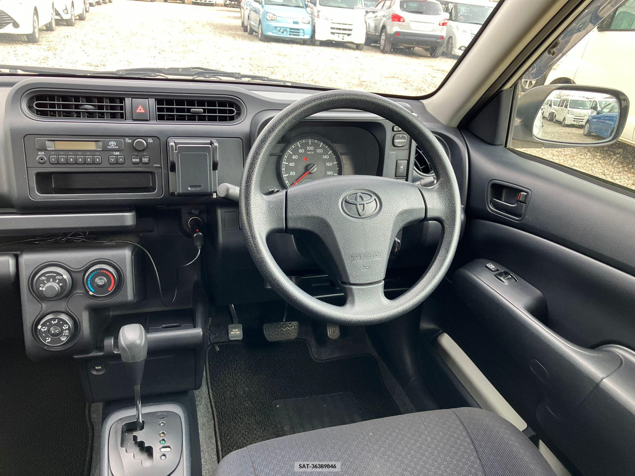Toyota PROBOX VAN 2017-01 257739-12