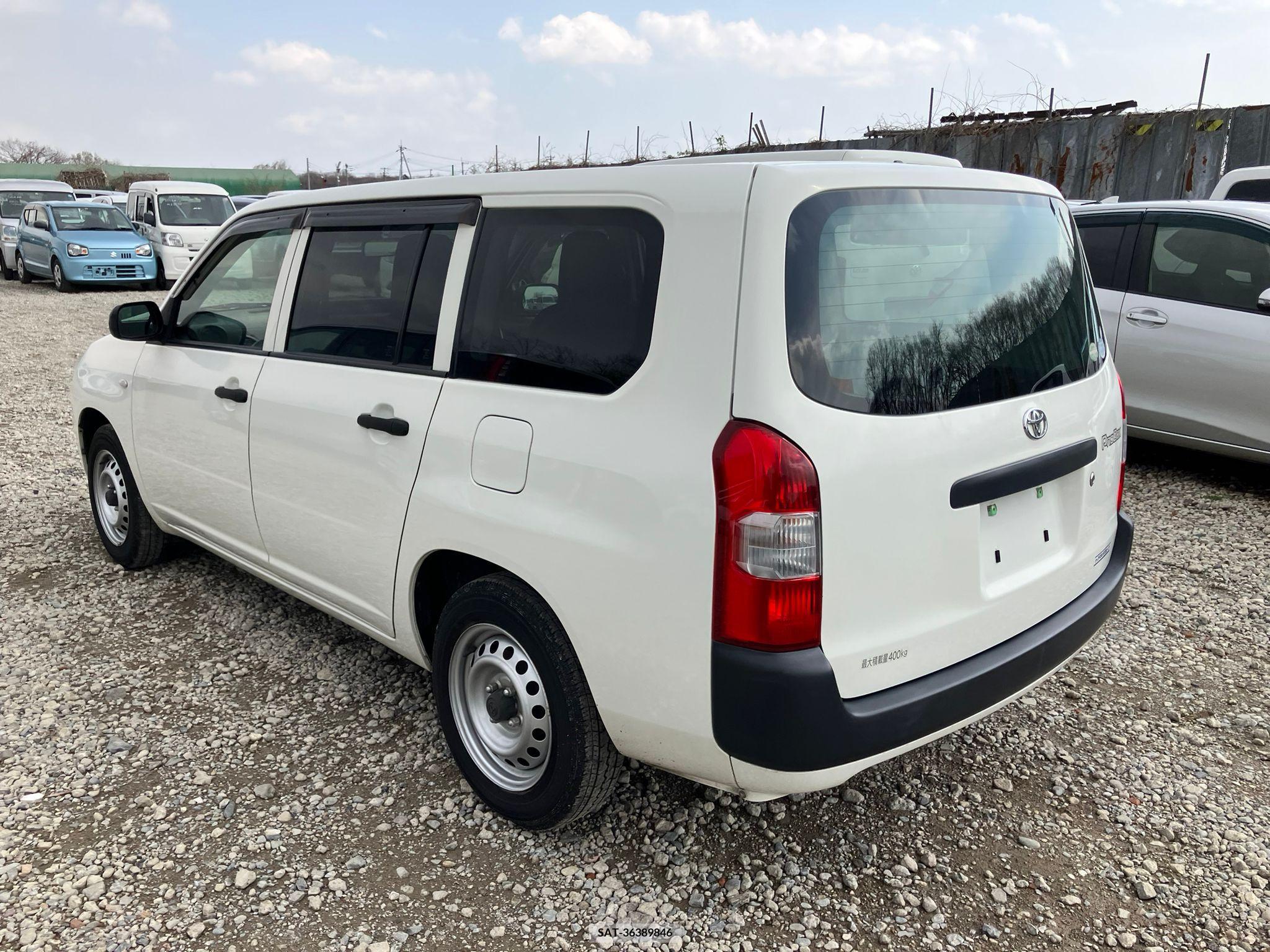 Toyota PROBOX VAN 2017-01 257739-2