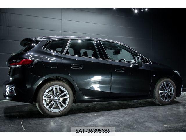 Bmw 2 SERIES 2023-06 318211-6