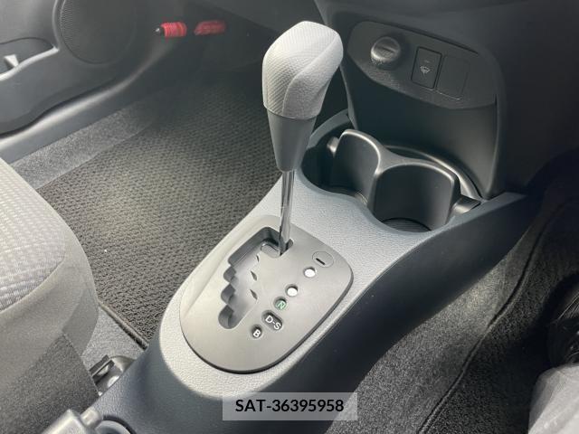 Toyota VITZ 2018-06 328852-20