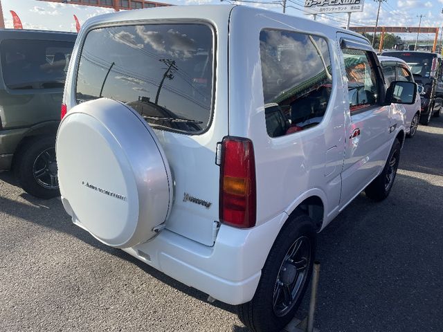 Suzuki JIMNY 2016-04 18368-2