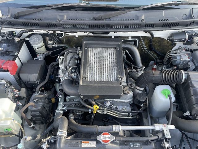 Suzuki JIMNY 2016-04 18368-13