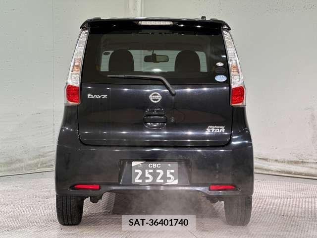 Nissan DAYZ 2014-01 230694-9
