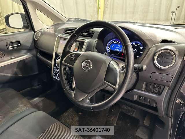 Nissan DAYZ 2014-01 230694-12