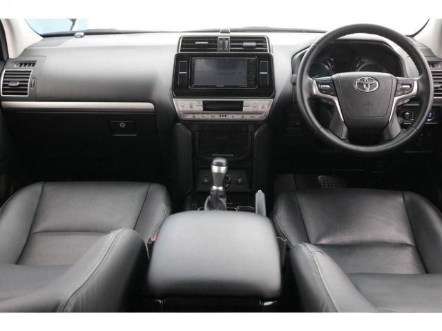 Toyota PRADO 2021-01 27921-1