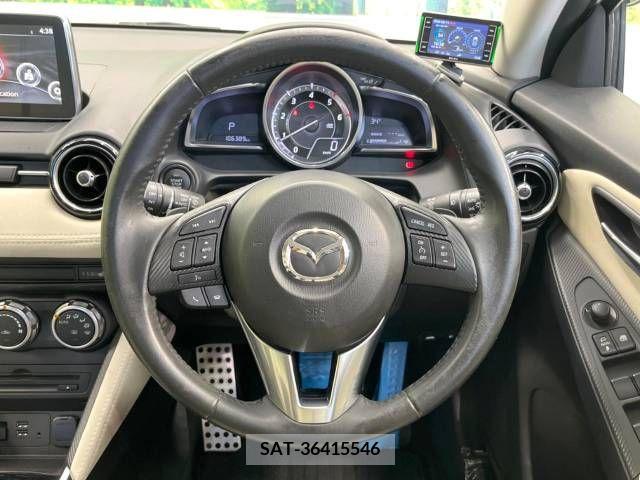 Mazda DEMIO 2016-08 359393-11
