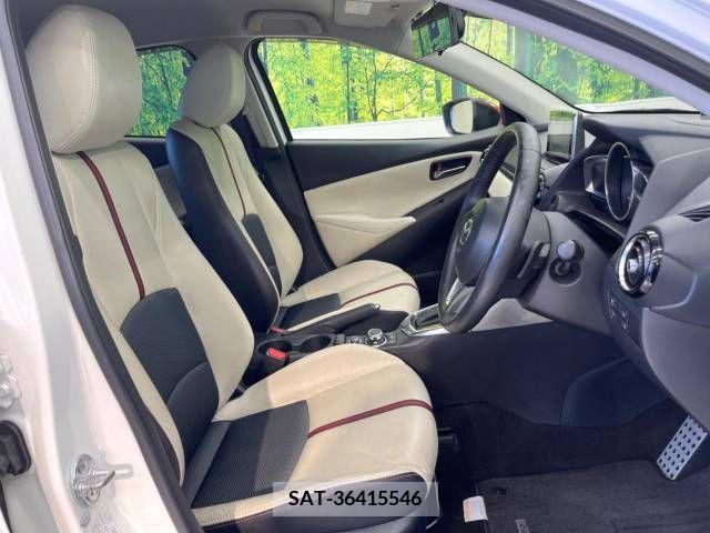 Mazda DEMIO 2016-08 359393-8