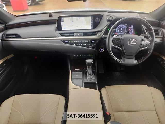 Lexus ES 2019-03 387962-1