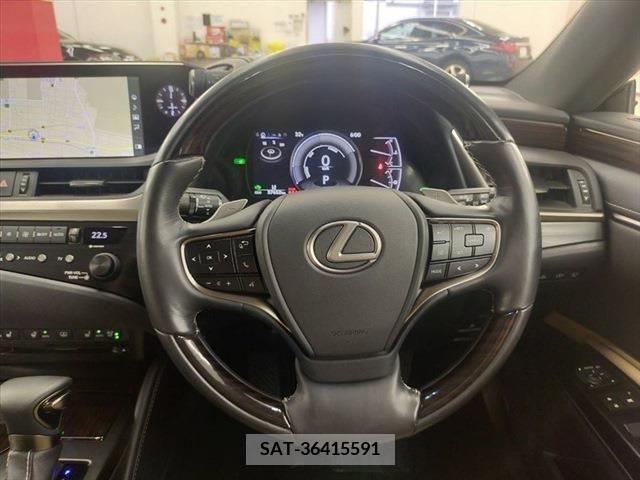 Lexus ES 2019-03 387962-9