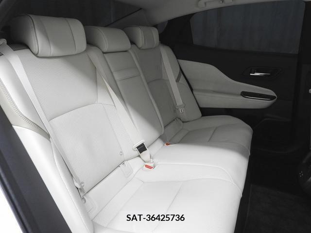 Toyota CROWN 2023-09 346427-14