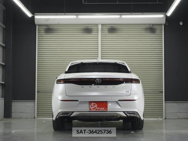 Toyota CROWN 2023-09 346427-4