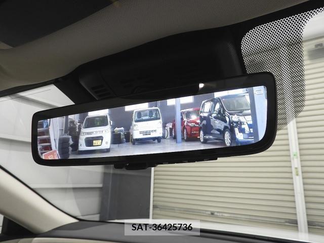 Toyota CROWN 2023-09 346427-24