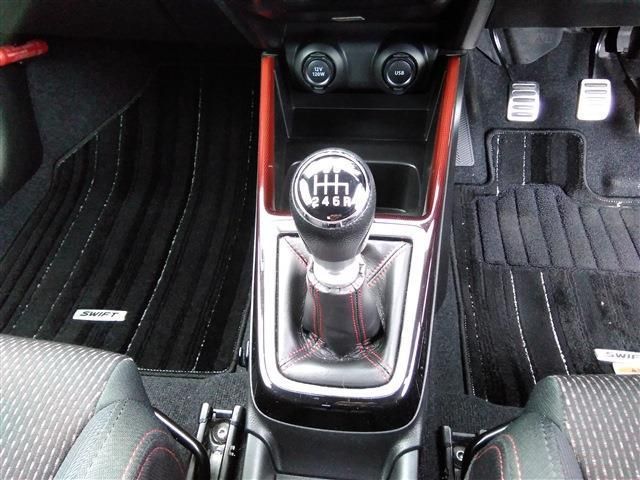 Suzuki SWIFT 2018-02 29228-18