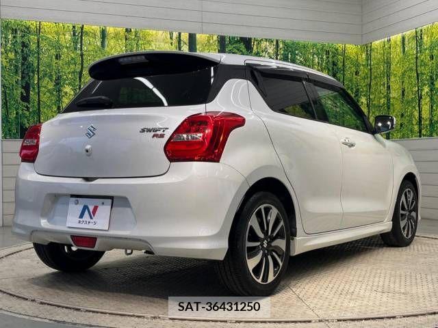 Suzuki SWIFT 2018-08 320939-17