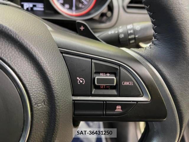 Suzuki SWIFT 2018-08 320939-5