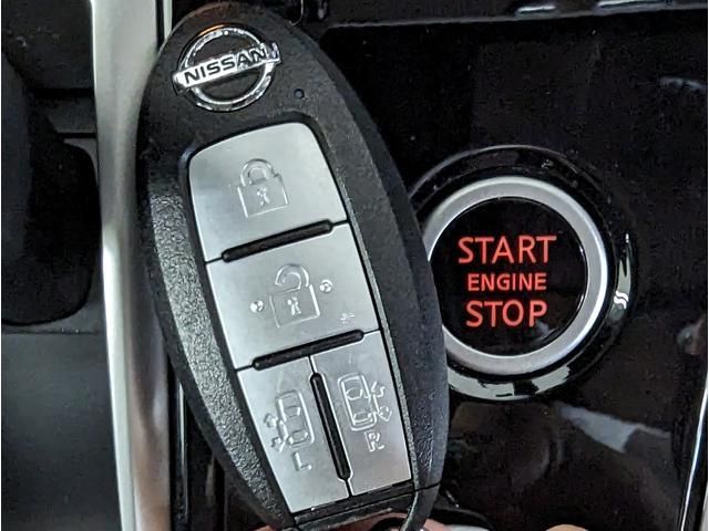 Nissan SERENA 2018-07 195334-7