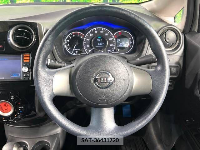 Nissan NOTE 2013-07 365377-11