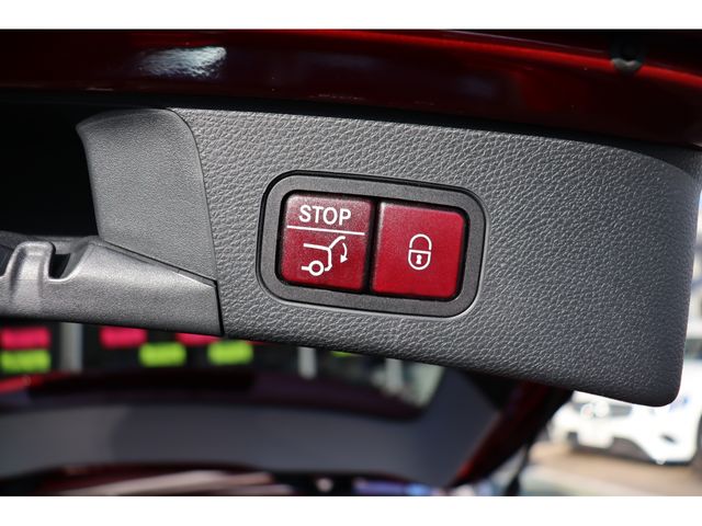 Mercedes Benz C-CLASS 2018-01 196631-18