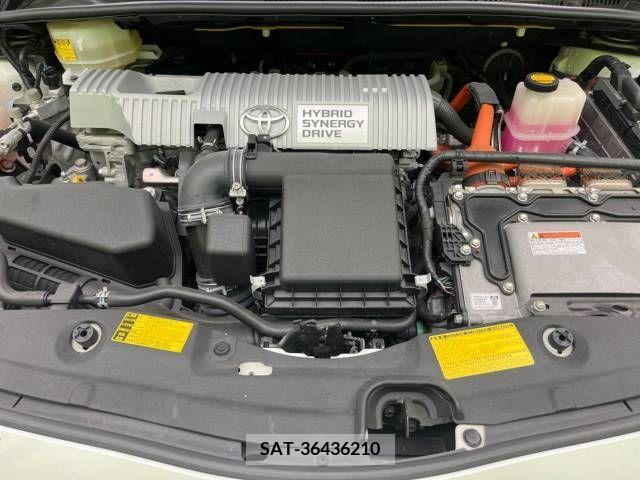 Toyota PRIUS 2012-03 366329-18