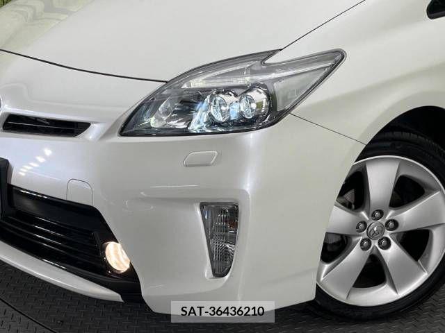 Toyota PRIUS 2012-03 366329-12