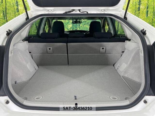 Toyota PRIUS 2012-03 366329-10