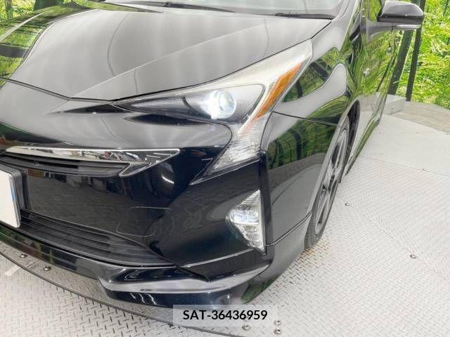 Toyota PRIUS 2016-05 349644-15