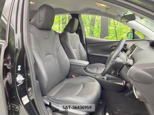 Toyota PRIUS 2016-05 349644-12