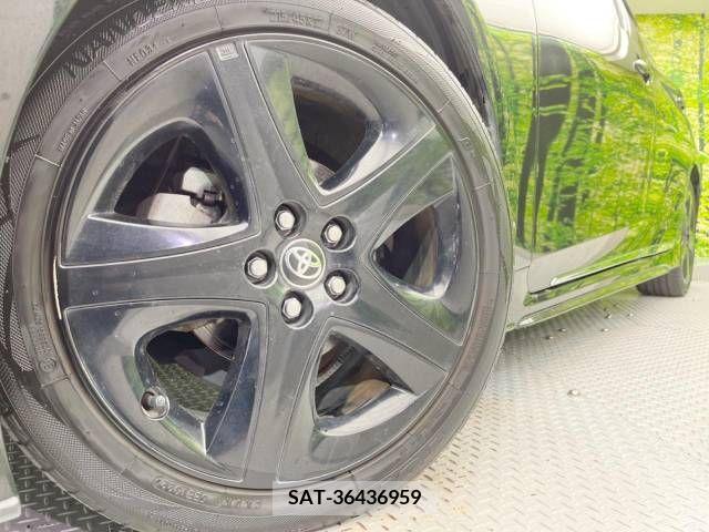 Toyota PRIUS 2016-05 349644-16