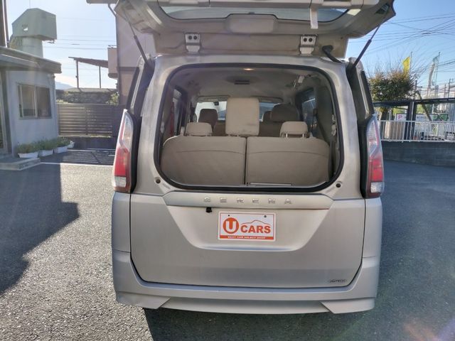 Nissan SERENA 2018-10 183640-8