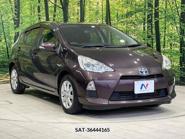 Toyota AQUA 2014-06 292292-16