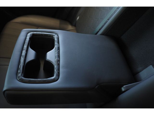 Toyota RAV4 2019-09 6445-10