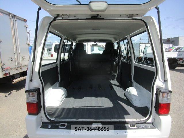 Mazda BONGO VAN 2019-03 253259-17