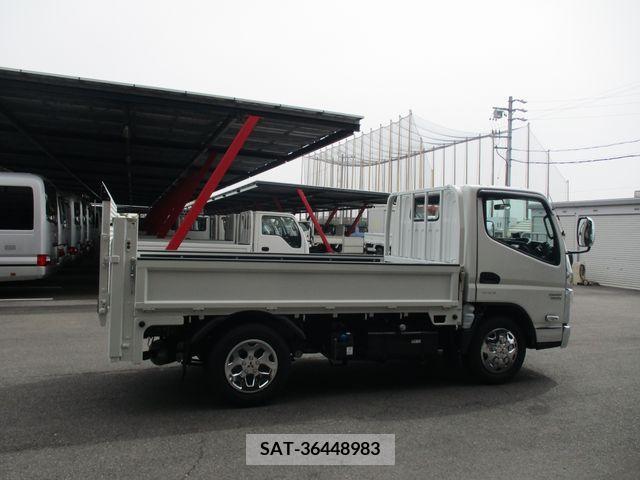 Mitsubishi CANTER 2023-11 263468-6