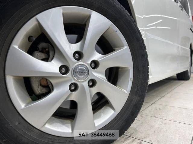 Nissan SERENA 2012-02 367788-13