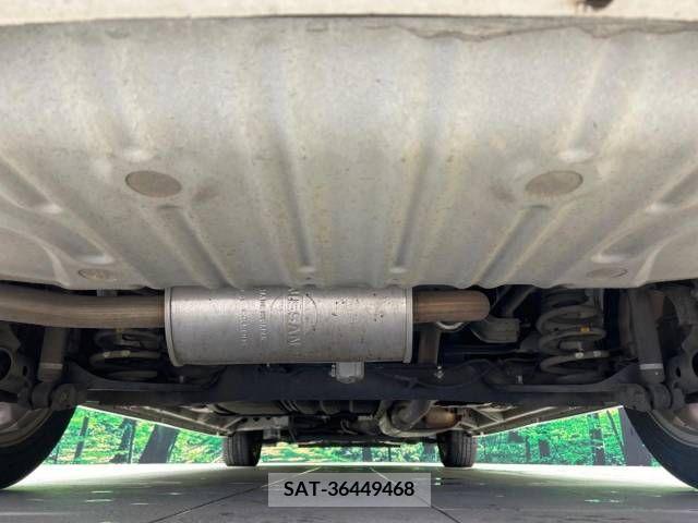 Nissan SERENA 2012-02 367788-19