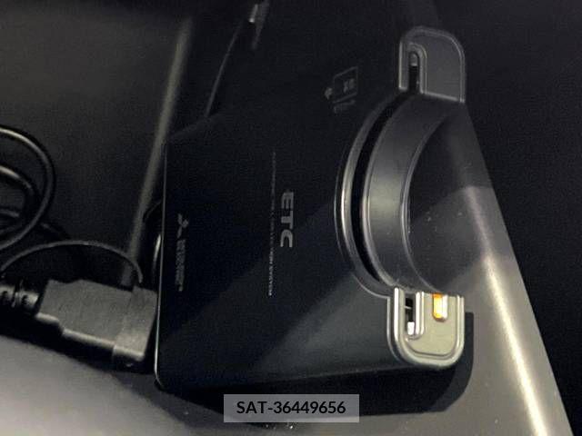 Honda FIT 2022-04 223438-7
