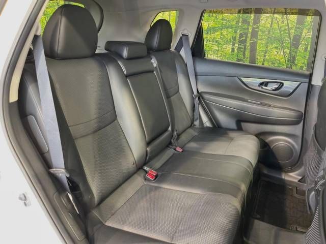 Nissan X-TRAIL 2016-07 11672-11