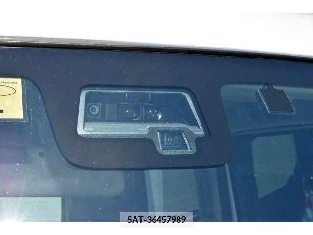 Suzuki SPACIA 2018-04 335119-6