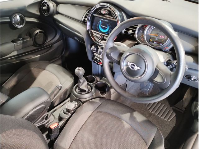 Bmw MINI 2017-03 183021-13