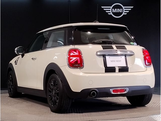 Bmw MINI 2017-03 183021-6